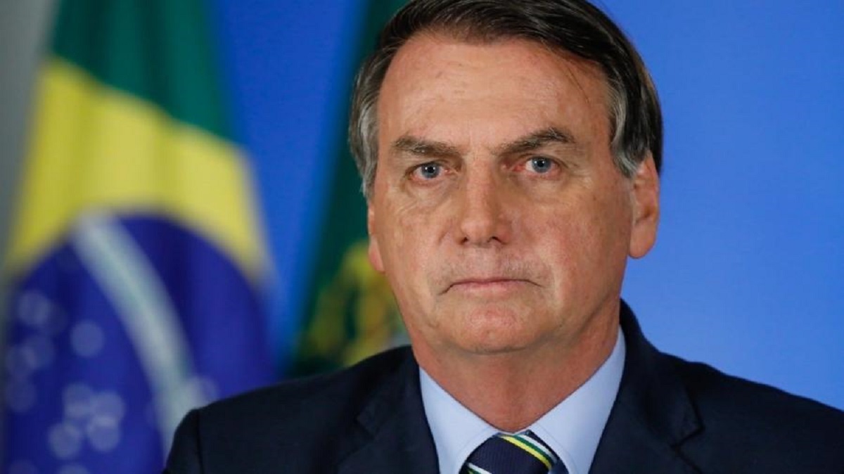 Jair Bolsonaro altera lei sobre denúncia caluniosa